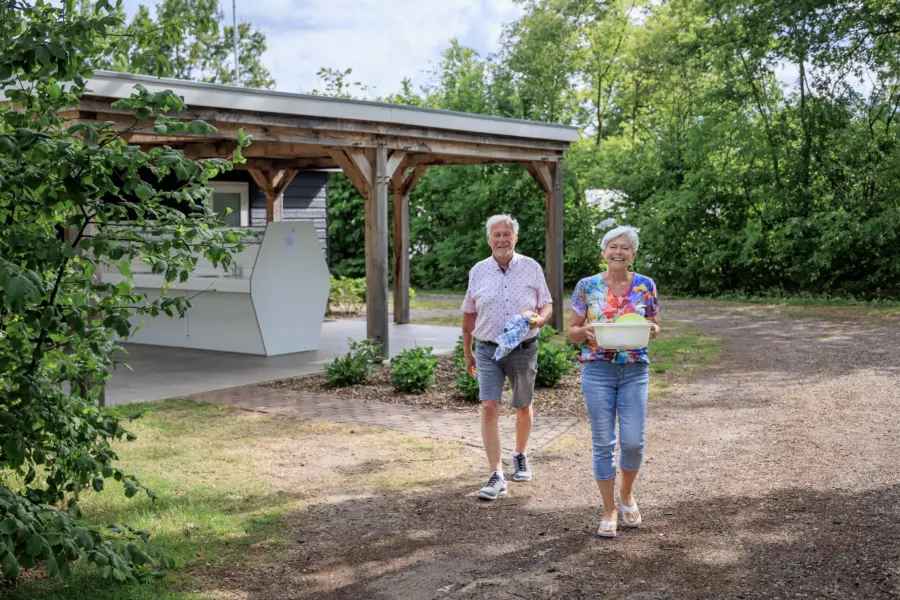Kamperen sanitairgebouw